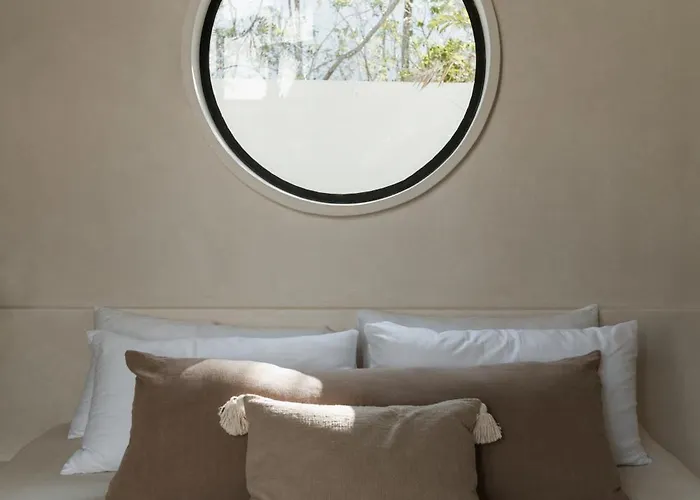 Villa Lev - Celebrated Architectural Designer