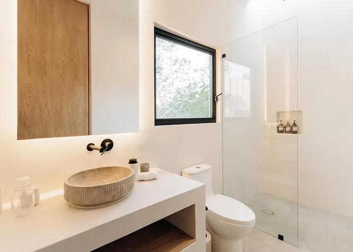 Lev - Celebrated Architectural Designer Villa *